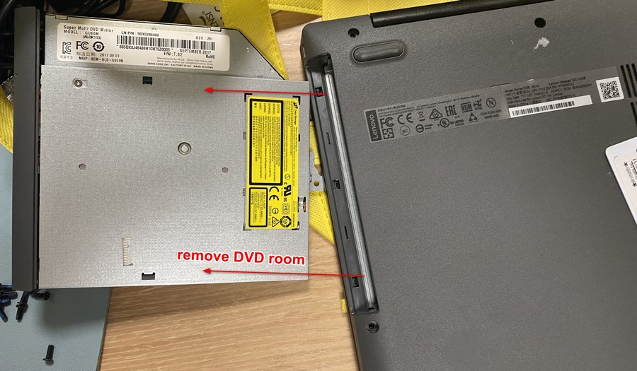 Lenovo ideapad 320 remove DVD-ROM