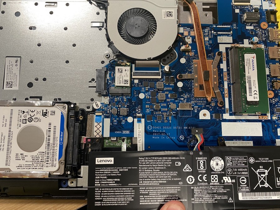 Lenovo ideapad 320 remove power supply