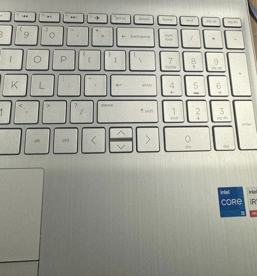 HP Laptop 15s-du3014TU